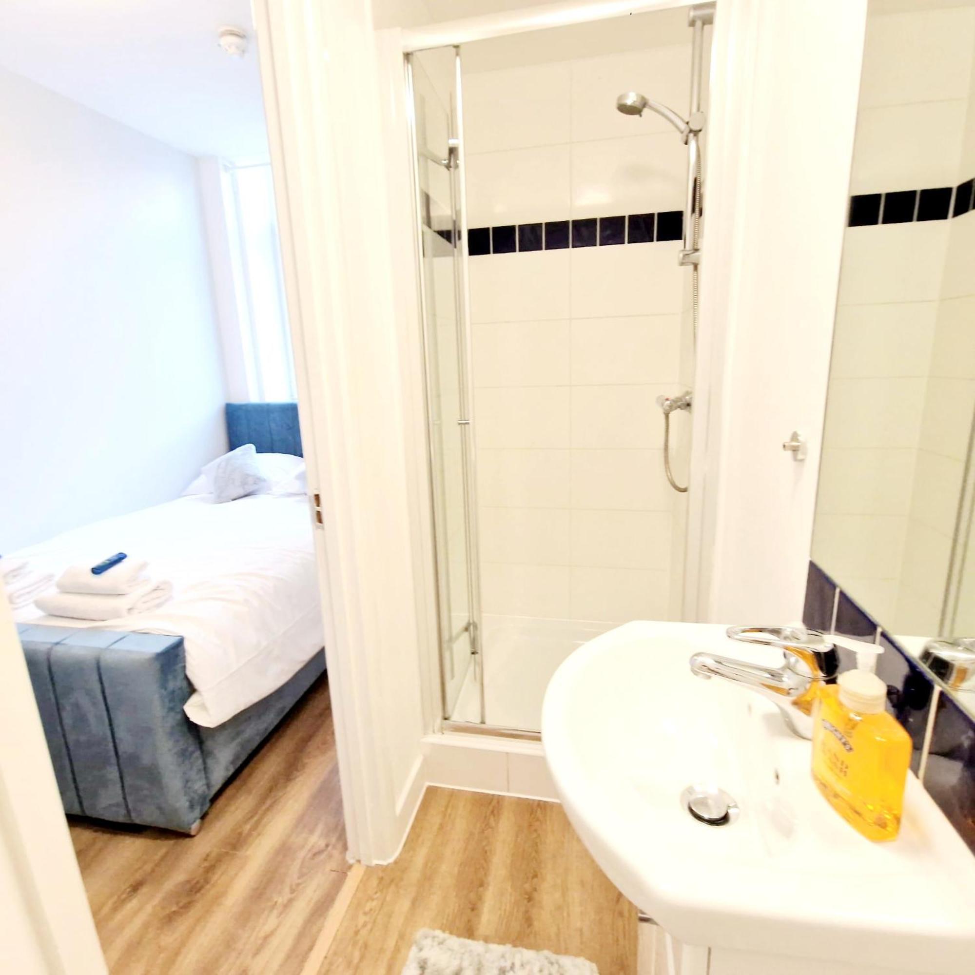 Crendon House Boutique Hotel High Wycombe Buckinghamshire Dış mekan fotoğraf