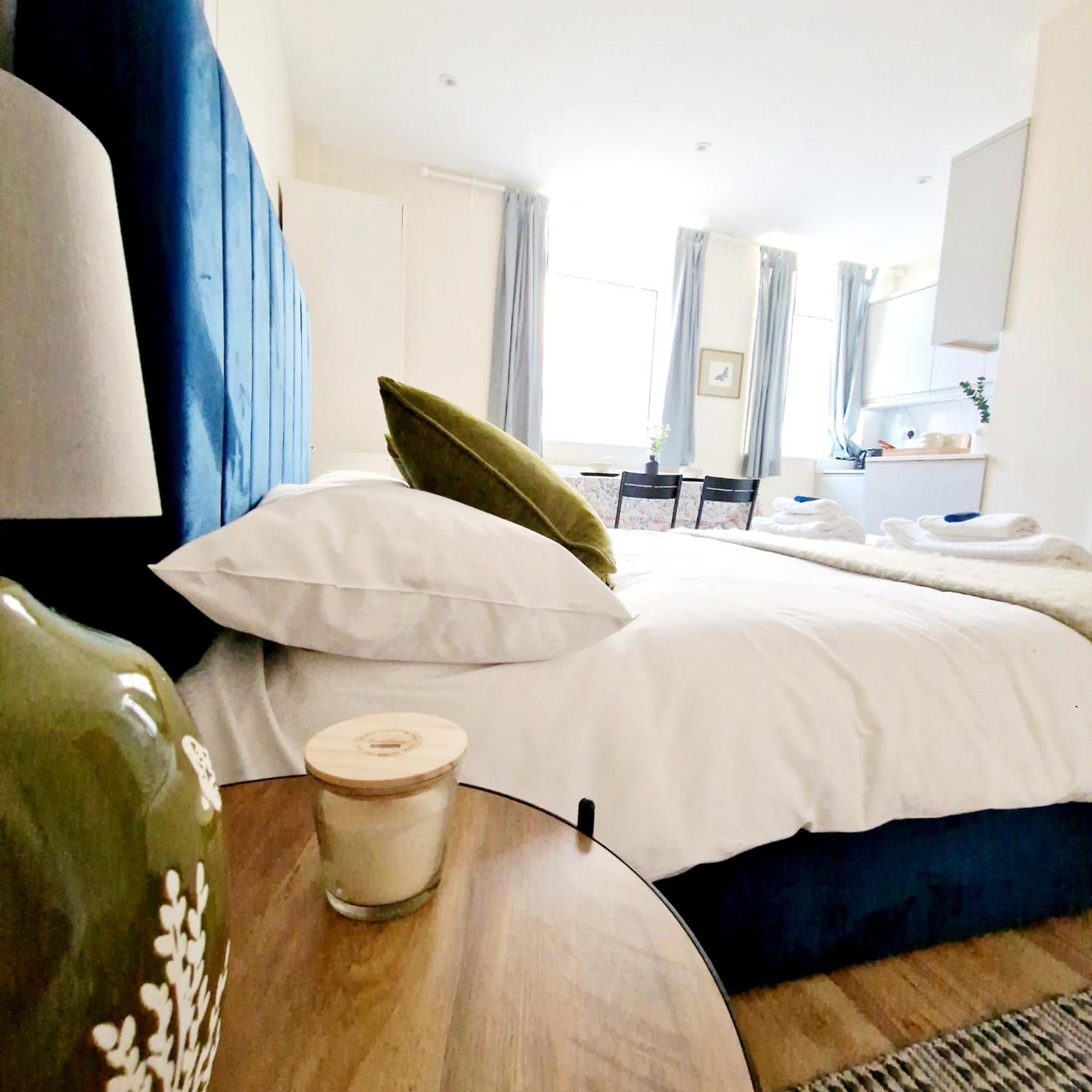 Crendon House Boutique Hotel High Wycombe Buckinghamshire Dış mekan fotoğraf